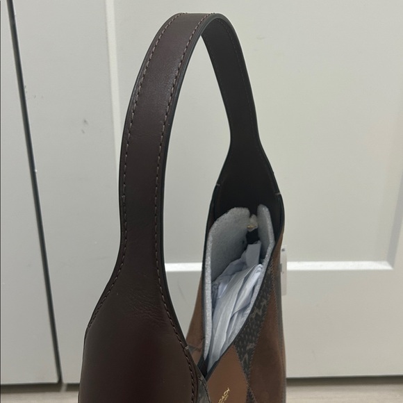 Coach (NWT) Shoulder Bag 39 with Snakeskin Patchwork - Picture 11 of 17